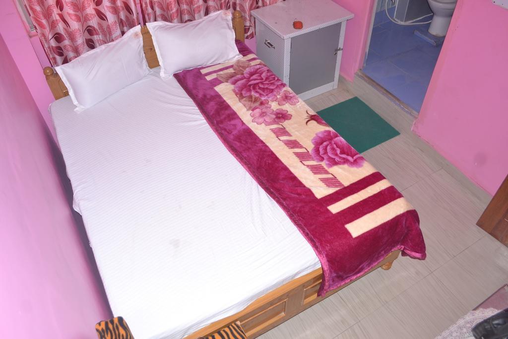Hotel Sukh Sagar Inn Deoghar Room photo
